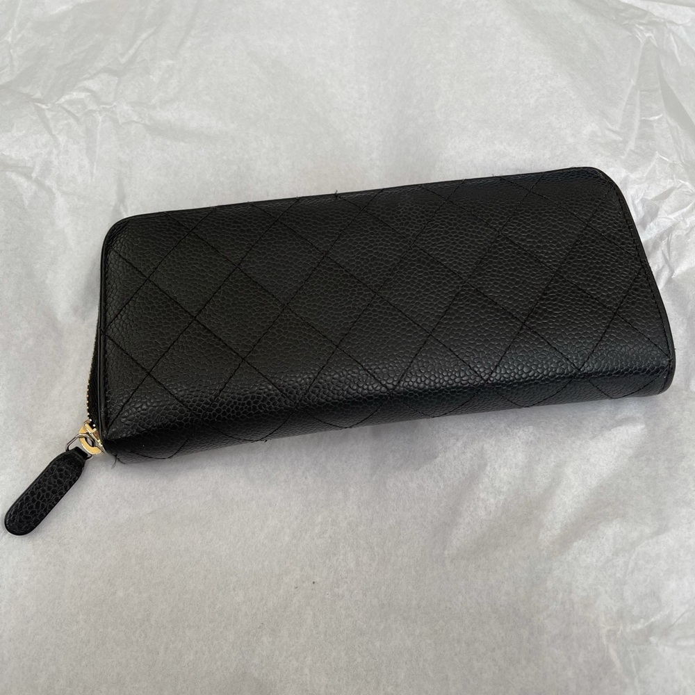 Chanel Caviar Leather Wallet - Picture 8 of 9